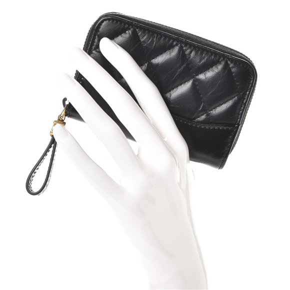 AUTHENTIC Chanel Gabrielle card holder - Picture 2 of 13